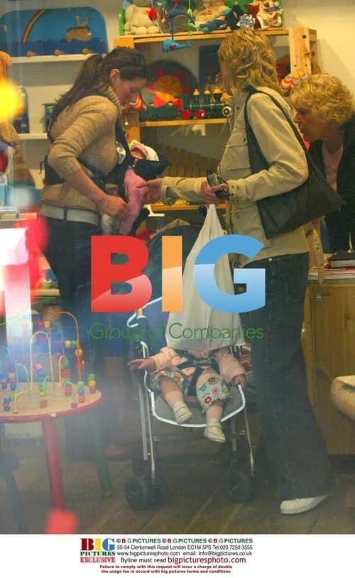 Jools Oliver Shopping with Kids