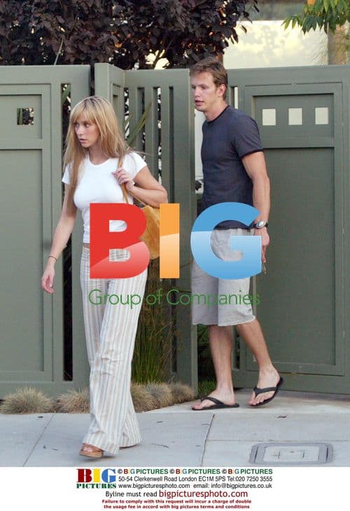 Jennifer Love Hewitt and Kip Pardue Spending Time Together