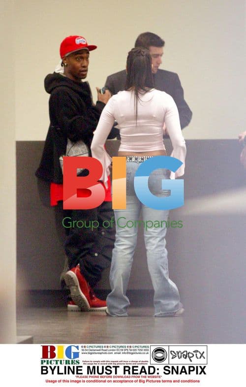 Simon Webbe shops at Dolce & Gabbana