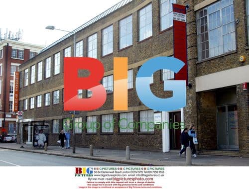 Sadie Frost and Boyfriend in London Cab