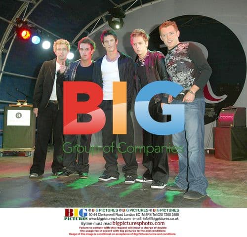 D-Side Turning on Regent Street Lights