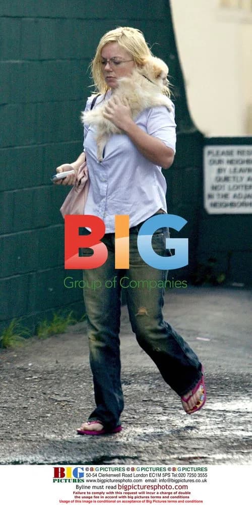 Geri Halliwell with New Puppy in Hollywood