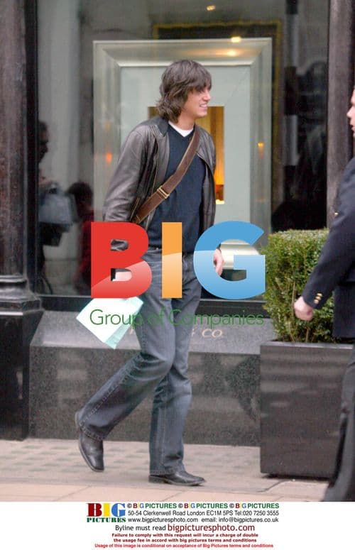 Vernon Kay at Tiffany & Co.