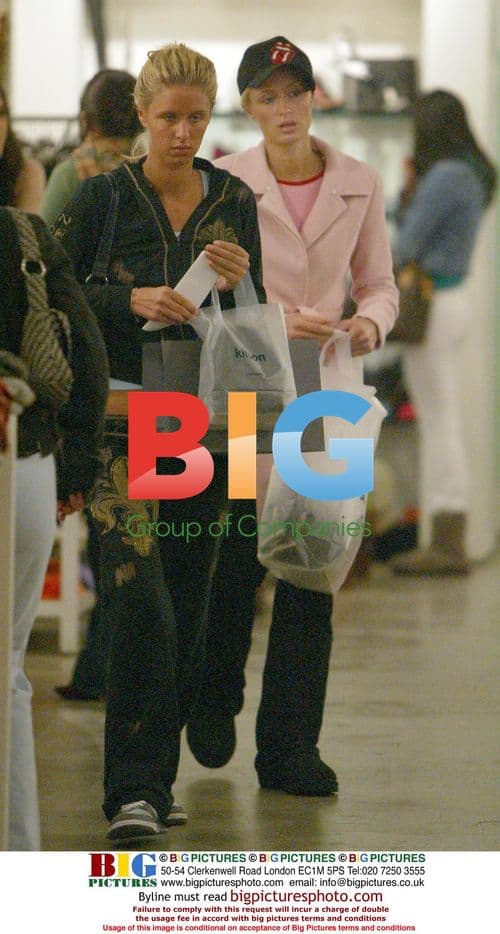 Paris and Nicky Hilton Shopping