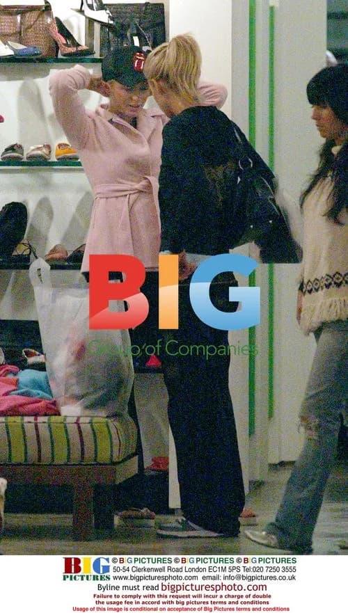 Paris and Nicky Hilton Shop in West Hollywood