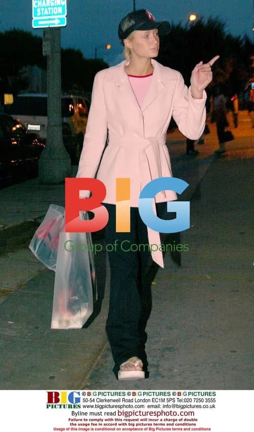 Paris and Nicky Hilton Shopping in West Hollywood