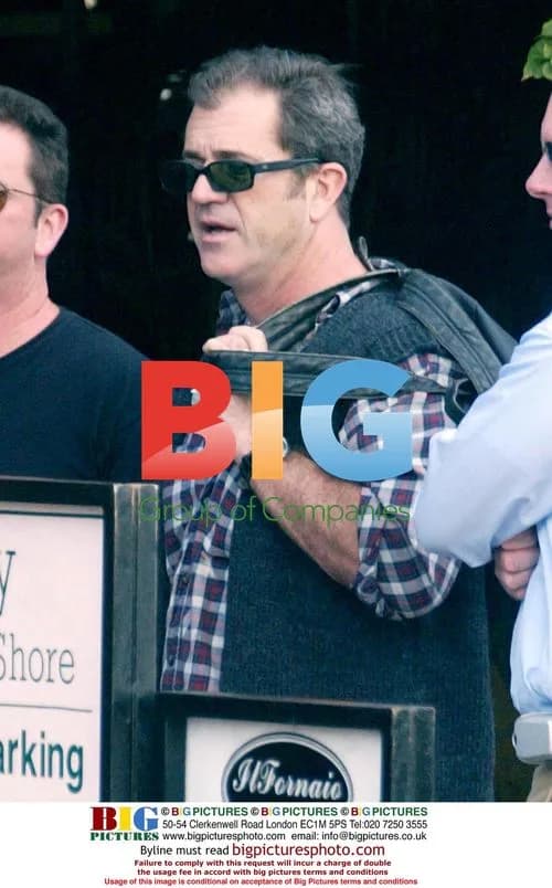 Mel Gibson at The Ivy in Santa Monica