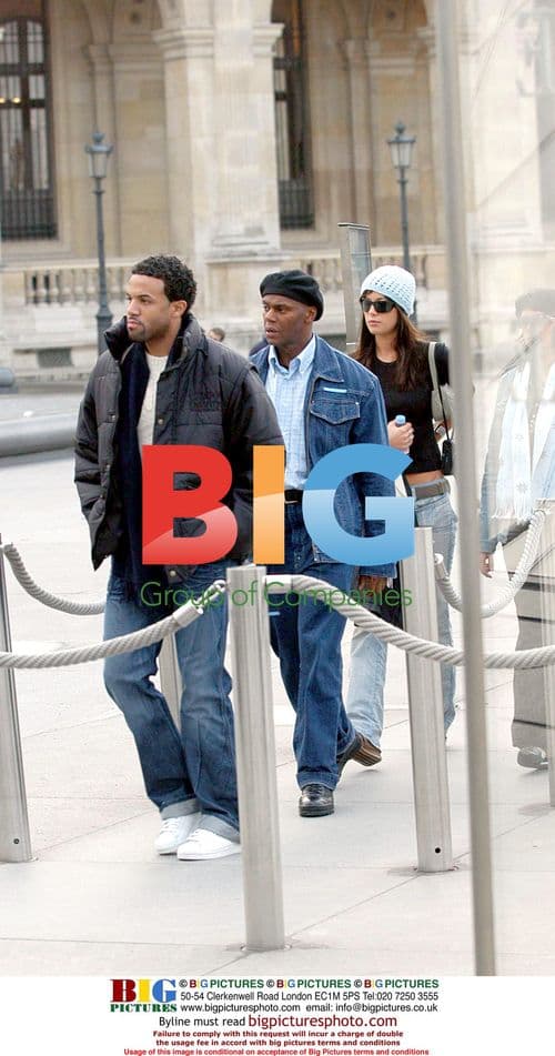 Craig David visits Louvre in Paris