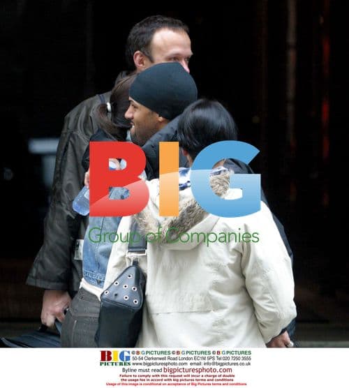 Craig David Leaves Paris Hotel