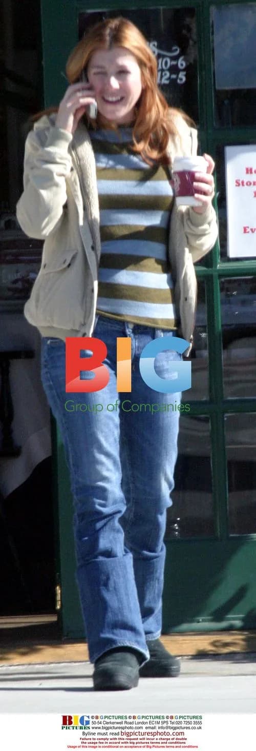Alyson Hannigan and Alexis Denisof take a walk