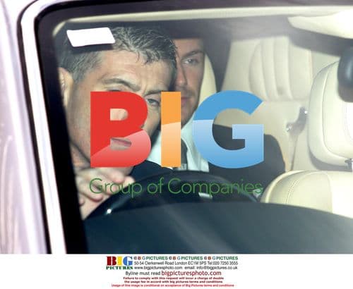 David and Victoria Beckham Leave Buckingham Palace