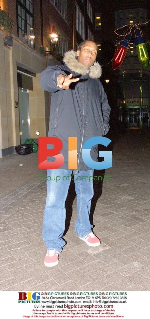 Singer Lamar leaves Tantra club in London