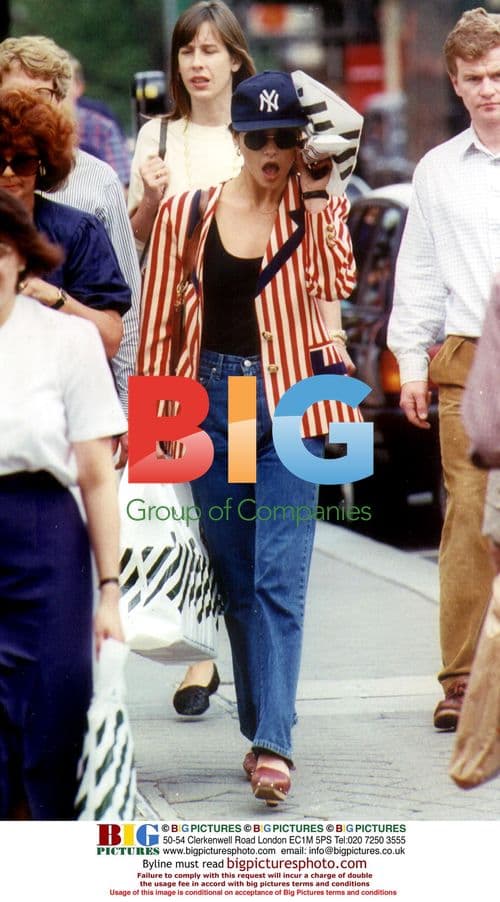 Catherine Zeta Jones Walks in London