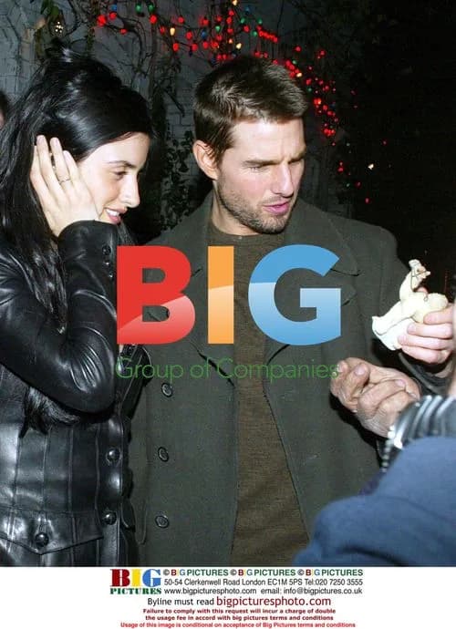 Tom Cruise and Penelope Cruz leaving The Ivy