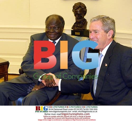 Kenyan President Kibaki Visits White House