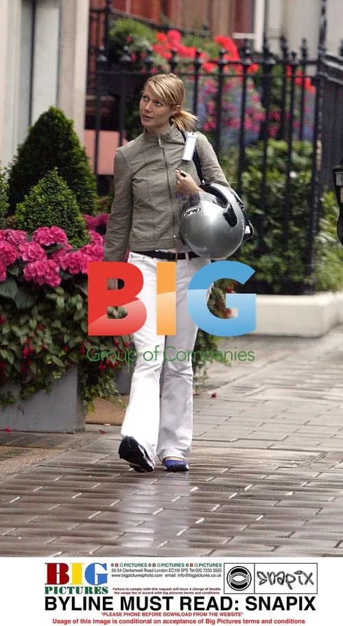 Gwyneth Paltrow Running Errands on Vespa in London
