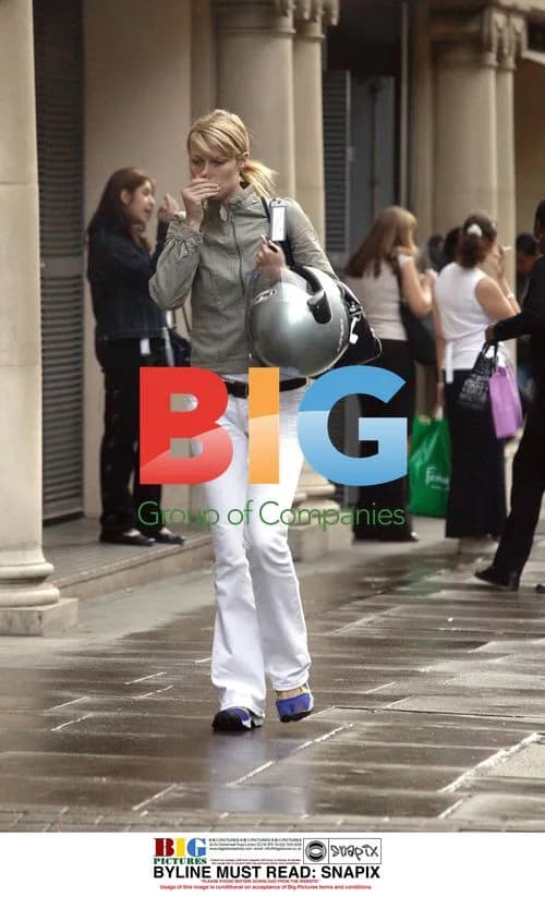 Gwyneth Paltrow Running Errands in London