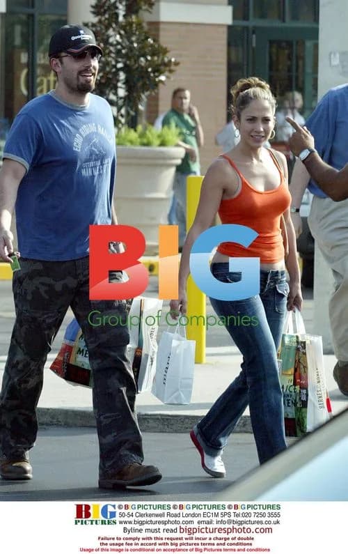 Jenifer Lopez and Ben Affleck Shopping