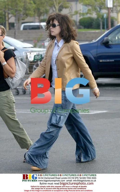 Kate Beckinsale Shopping in Beverly Hills