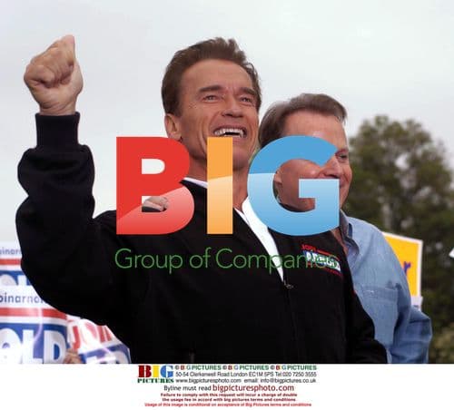 Arnold Schwarzenegger rallies voters in Arcadia