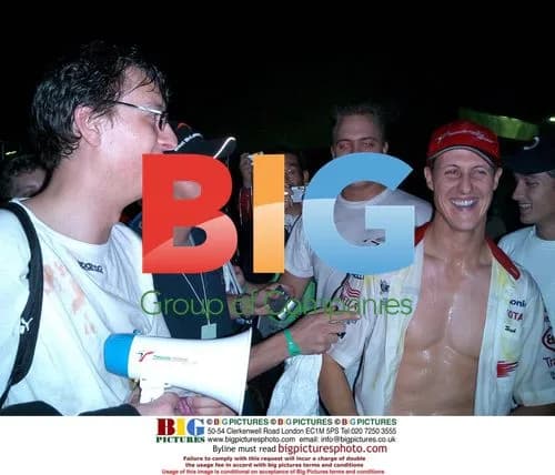 Michael Schumacher relaxes at Japanese GP