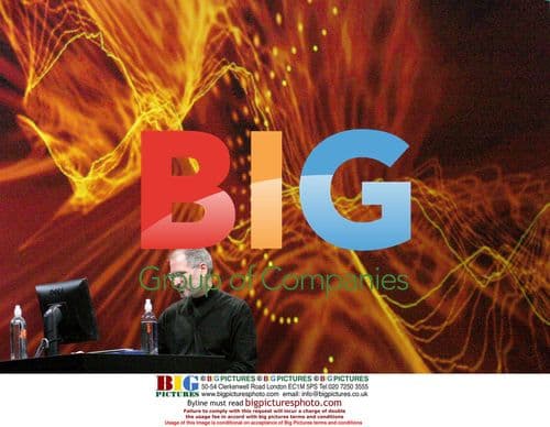 Steve Jobs Announces iTunes for Windows