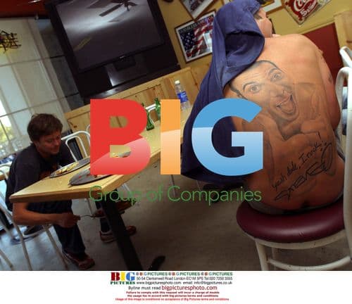 Steve-O gets tattoo in Kingsburg, CA