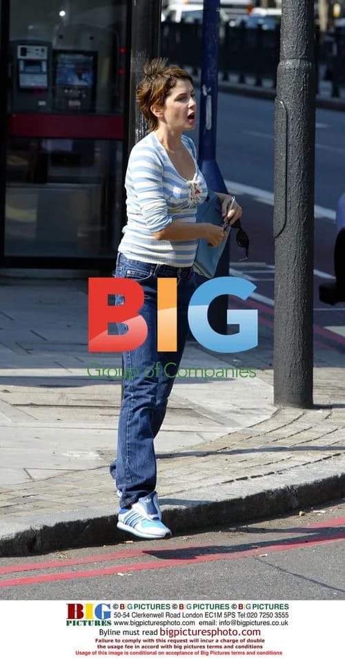 Sadie Frost leaves clinic in London