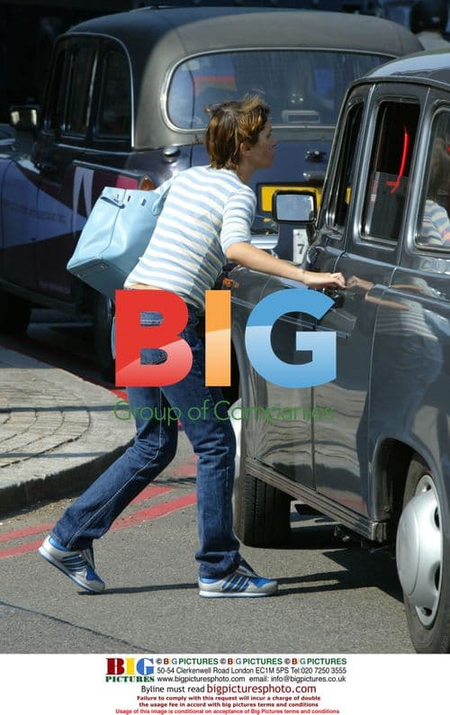 Sadie Frost leaves Harley Street clinic