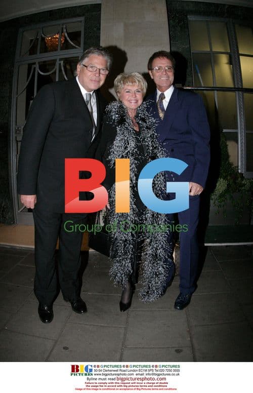 Cliff Richard and Gloria Hunniford out in London