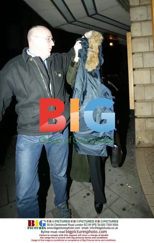 Amanda Holden Arrives at Theatre