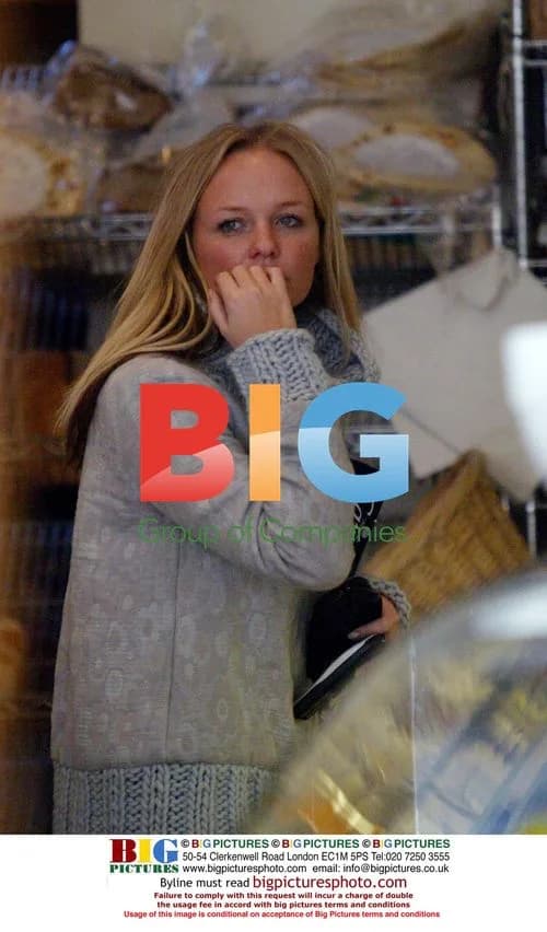 Emma Bunton Grocery Shopping