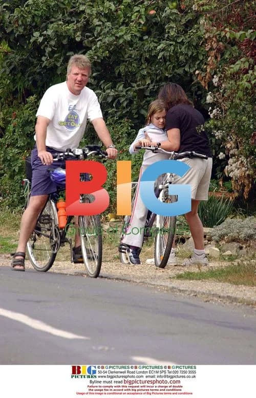 Lorraine Kelly Bikes with Family