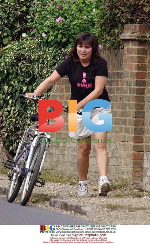Lorraine Kelly enjoys family bike ride