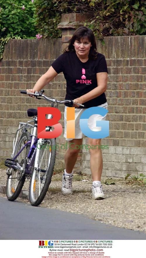 Lorraine Kelly enjoys bike ride