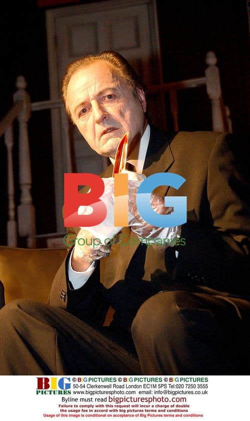 Peter Bowles in "Wait Until Dark" at Garrick Theatre