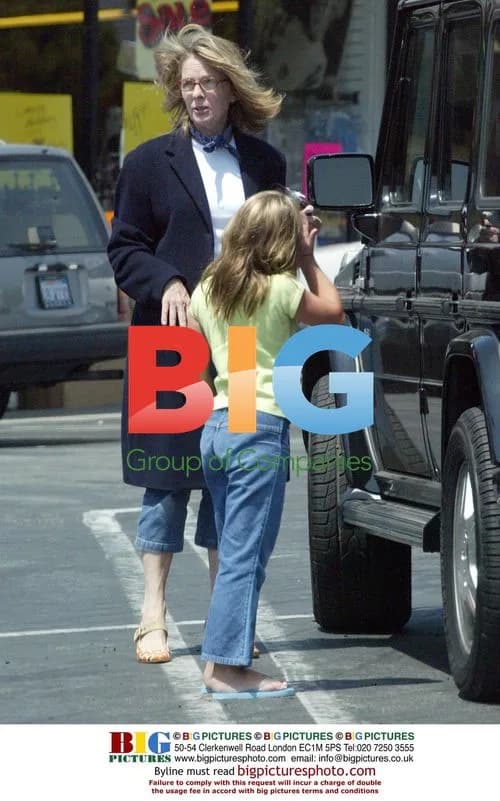Diane Keaton shopping with daughter in Beverly Hills