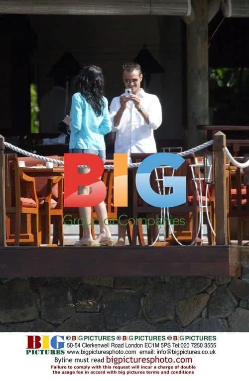 Dannii Minogue and Boyfriend Relax in Mauritius