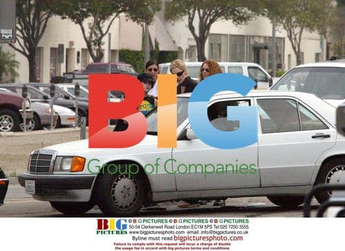 Sharon Stone Aids After Car Accident