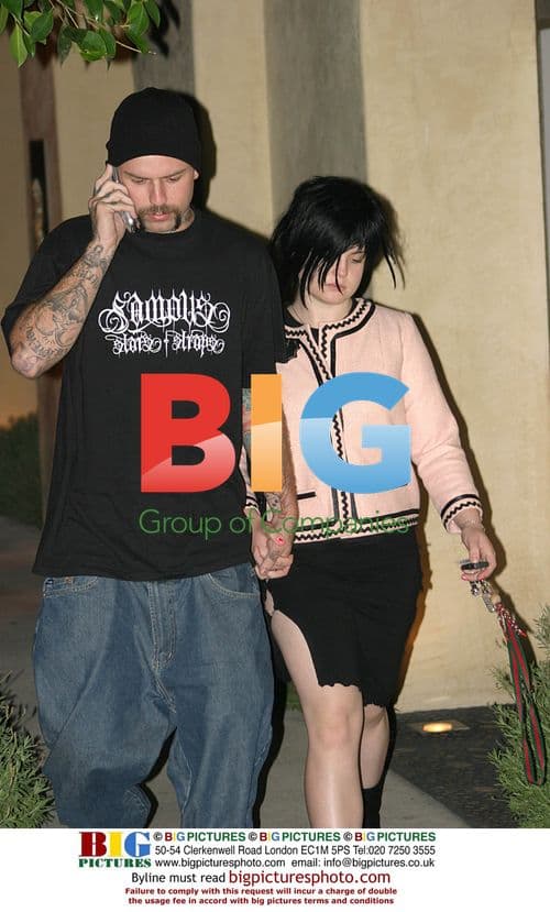 Kelly Osbourne with boyfriend after dinner