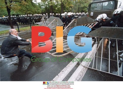 Jennifer Lawrence at Oscars