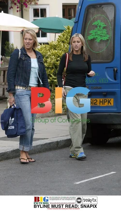 Liam Gallagher and Nicole Appleton's Pub Lunch