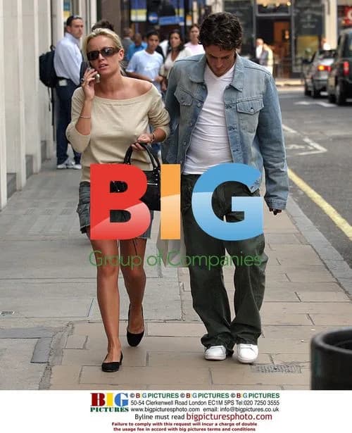 TV Actress Davina Taylor Shopping