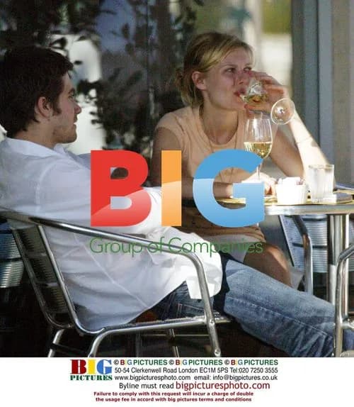 Kirsten Dunst and Jake Gyllenhaal's Romantic Lunch