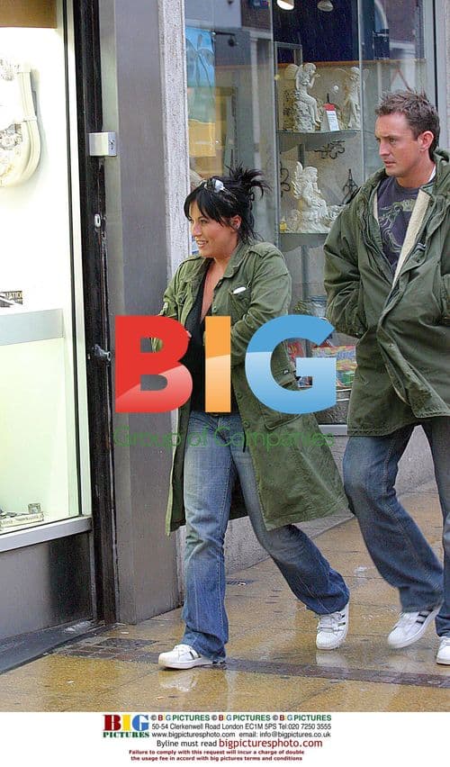 Eastenders Star Jessie Wallace and Fiance at Jewelry Shop