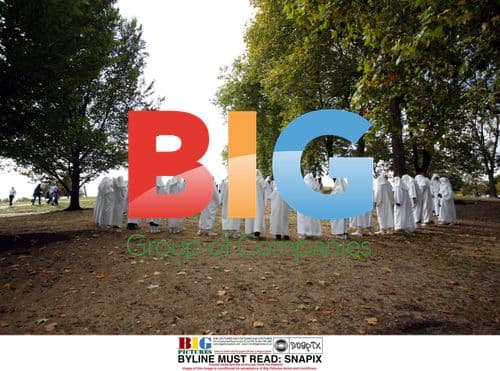 Druids Celebrate Autumn Equinox in London