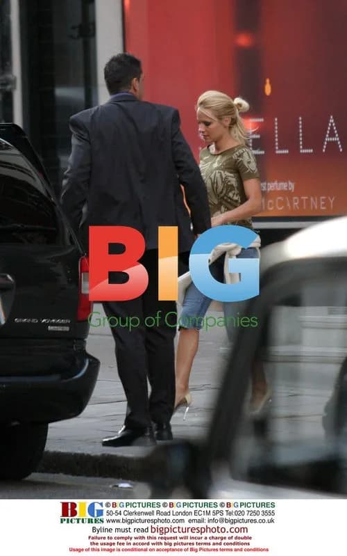 Pamela Anderson Seen Shopping in London