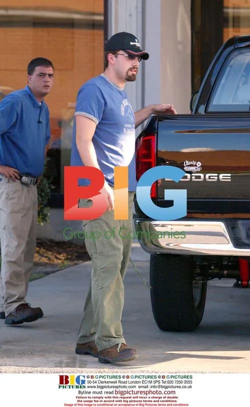 Ben Affleck and Jennifer Lopez buy truck in Savannah