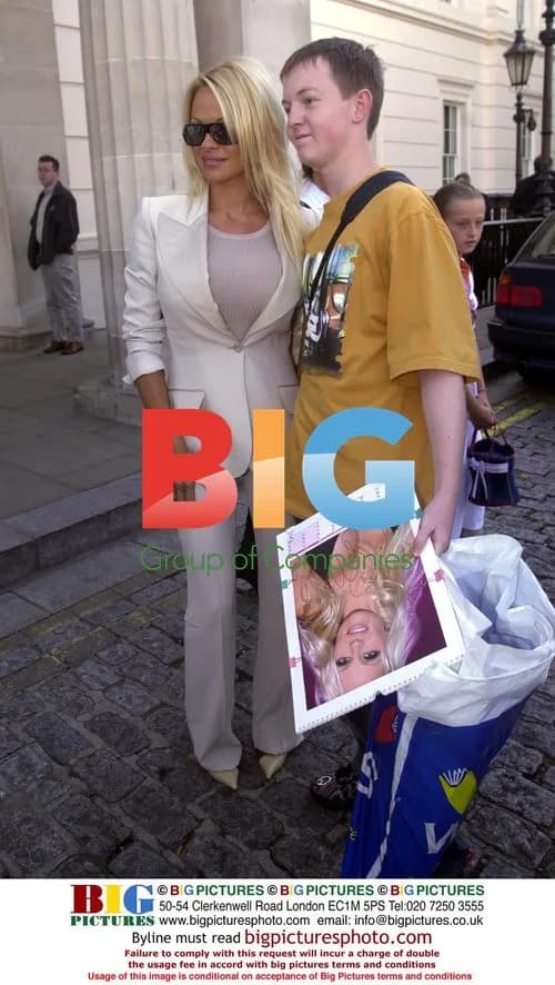 Pamela Anderson Leaves London Hotel
