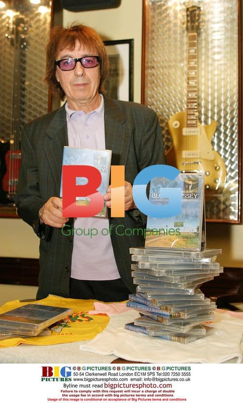 Bill Wyman Signs DVD at Sticky Fingers